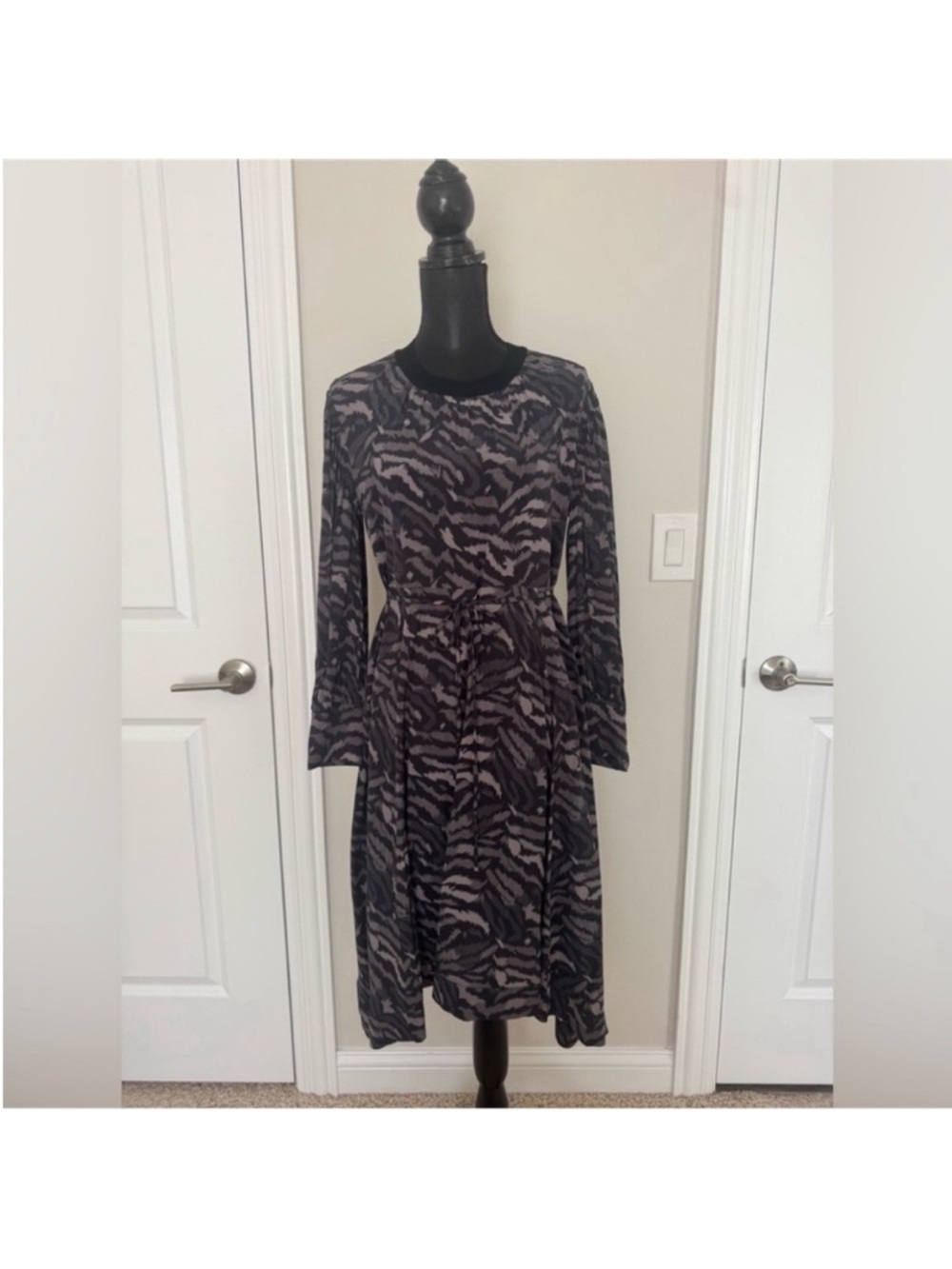 AllSaints Women’s Black and Gray Animal-Print Long Sleeve Dress M